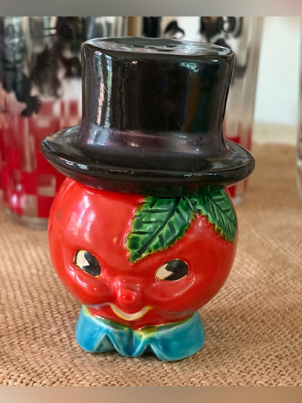 Vintage Anthropomorphic Tomato Man Salt & Pepper Shaker🍅